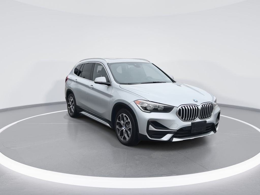 Thumbnail: 2021 BMW X1 - 2