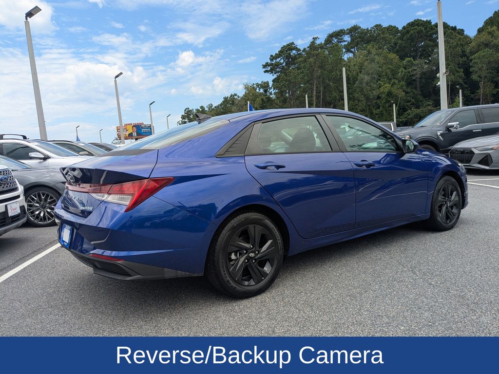 2022 Hyundai Elantra Hybrid Blue