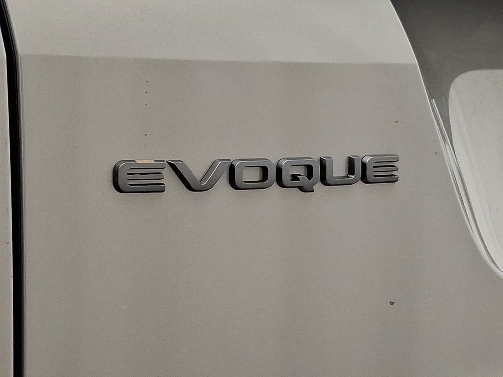 Thumbnail: 2026 Land Rover Range Rover Evoque - 23