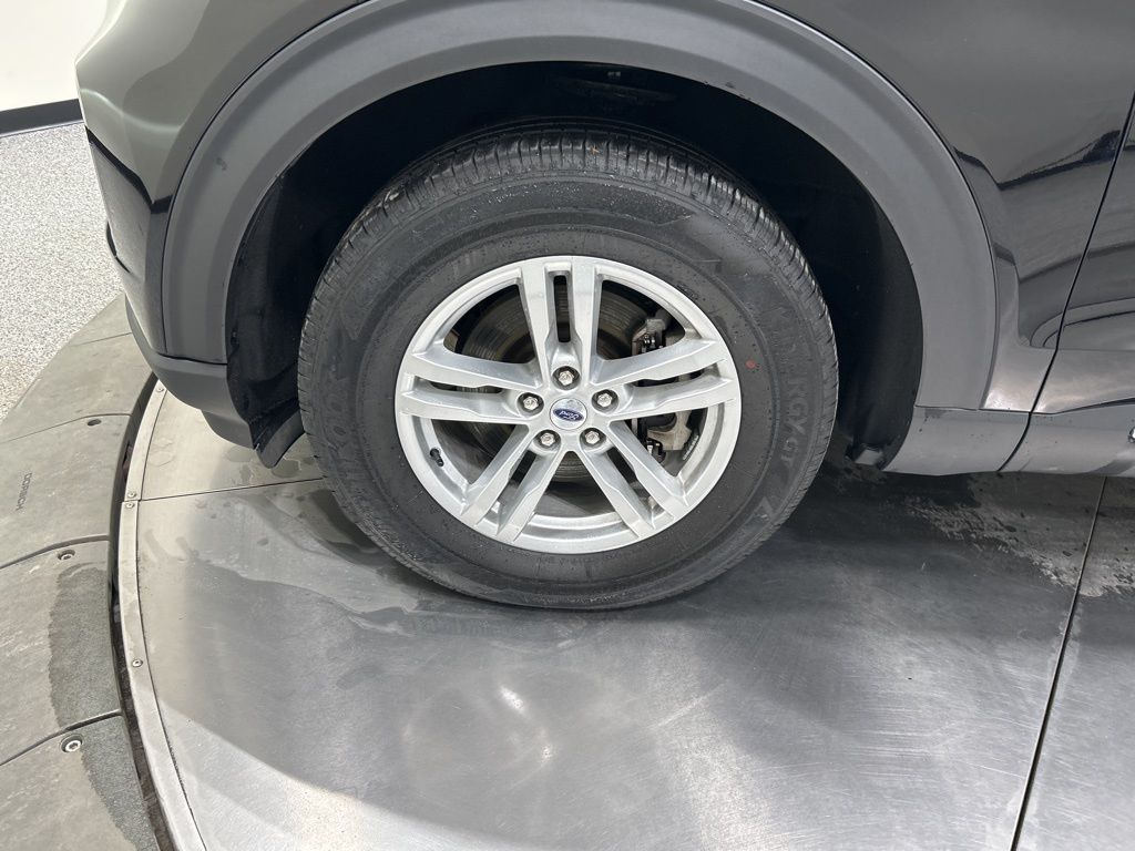 used 2023 Ford Explorer car, priced at $33,324