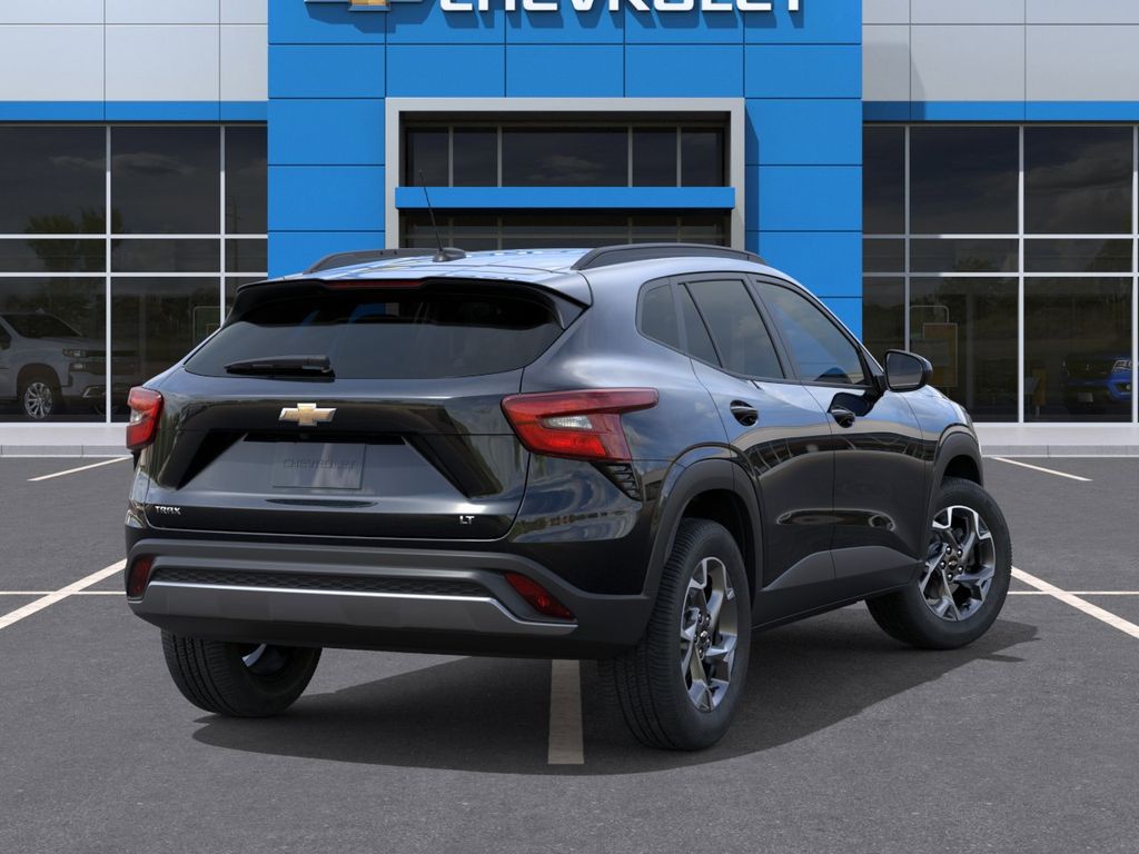 2026 Chevrolet Trax — photo 4