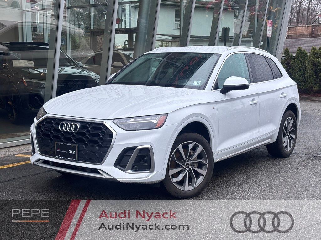 Glacier White 2023 Audi Q5 SUV / Crossover All-Wheel Drive 7-Speed Automatic