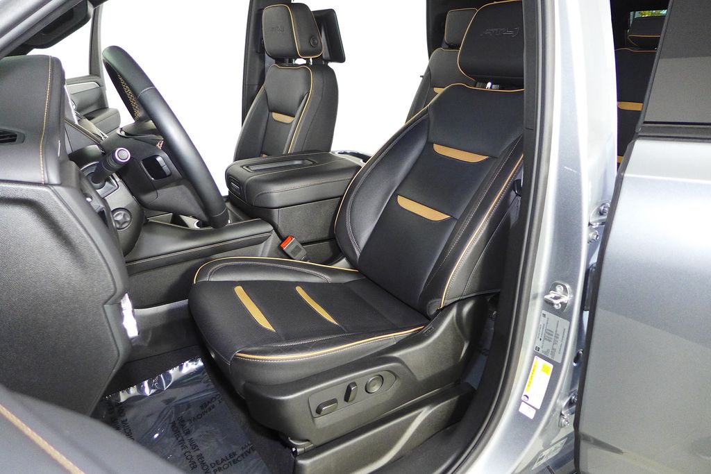 Thumbnail: 2023 GMC Yukon - 21