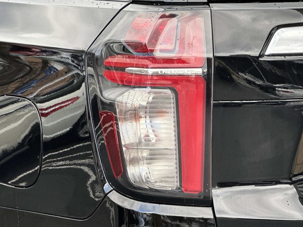 Thumbnail: 2021 Chevrolet Suburban - 10