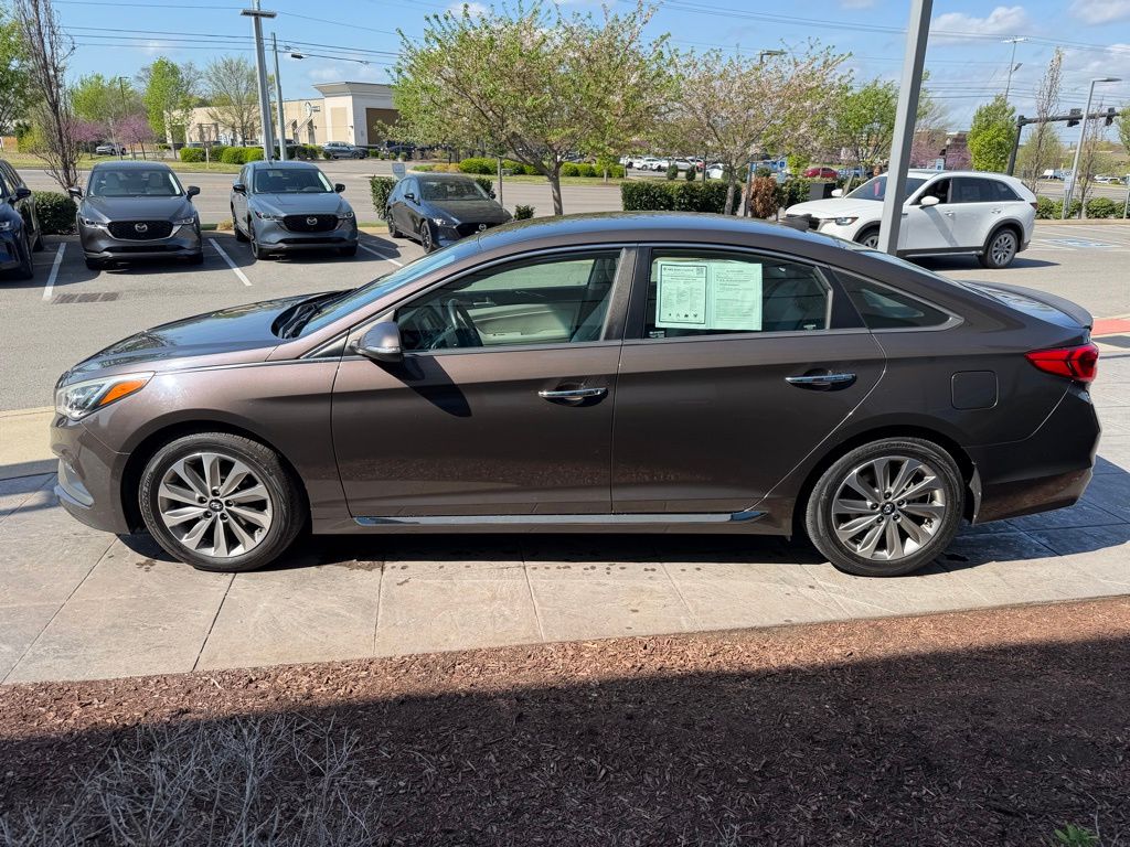 Used 2015 Brown Hyundai Sport image 6