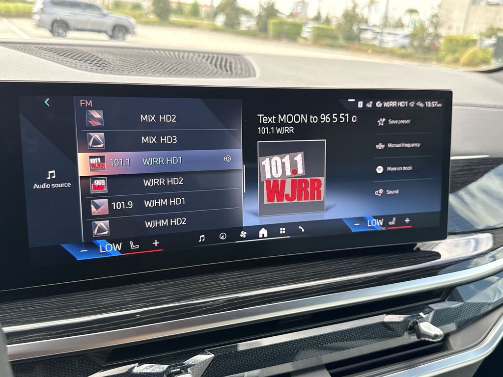 Thumbnail: 2026 BMW X5 - 23