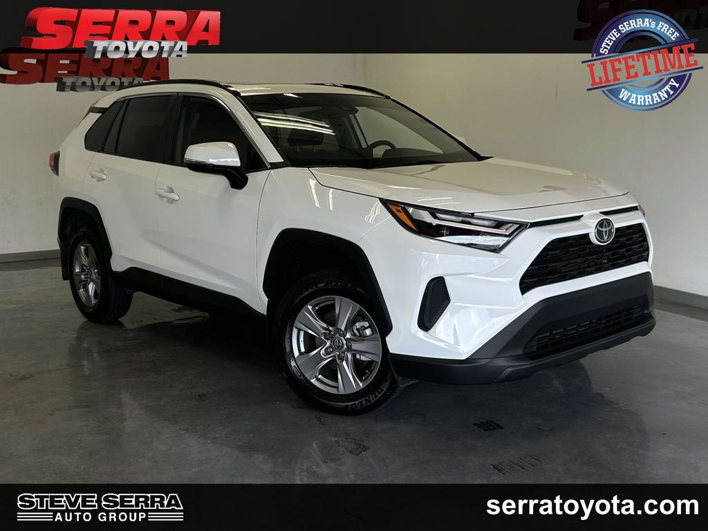 Ice Cap 2025 Toyota RAV4 XLE FWD SUV / Crossover Front-Wheel Drive 8-Speed Automatic