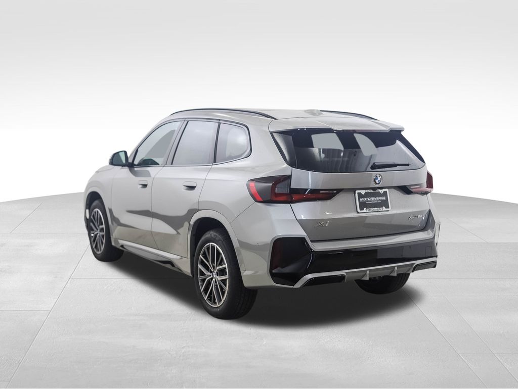 Thumbnail: 2026 BMW X1 - 3