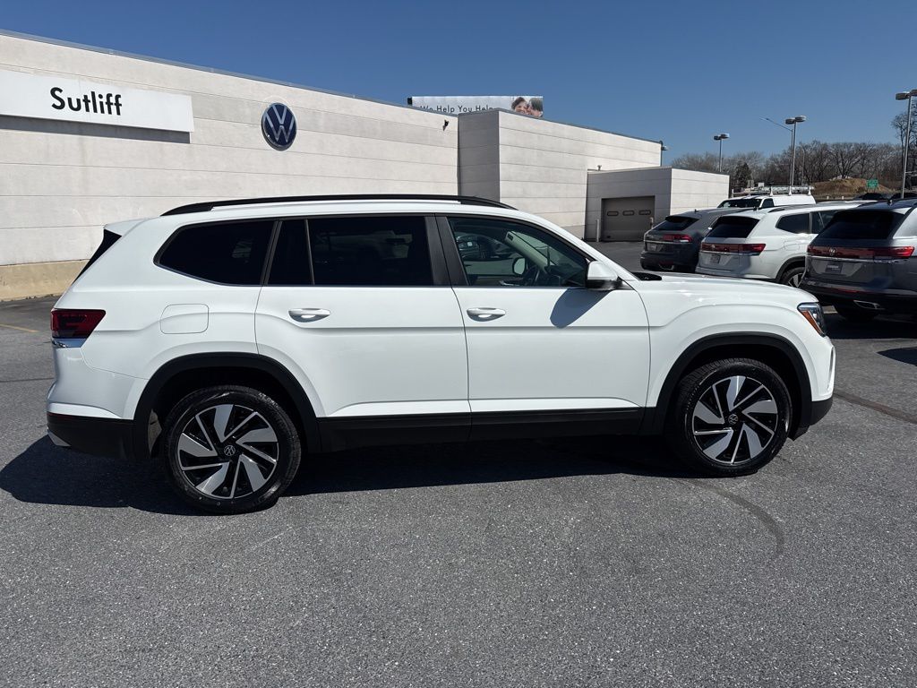 2025 Volkswagen Atlas 2.0T SE w/Technology White at Subaru and VW of Moon Township