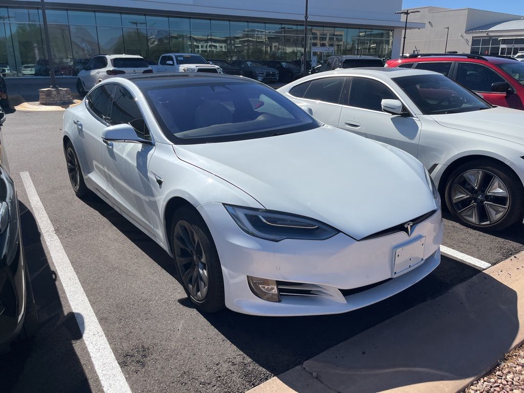 Thumbnail: 2020 Tesla Model S - 4