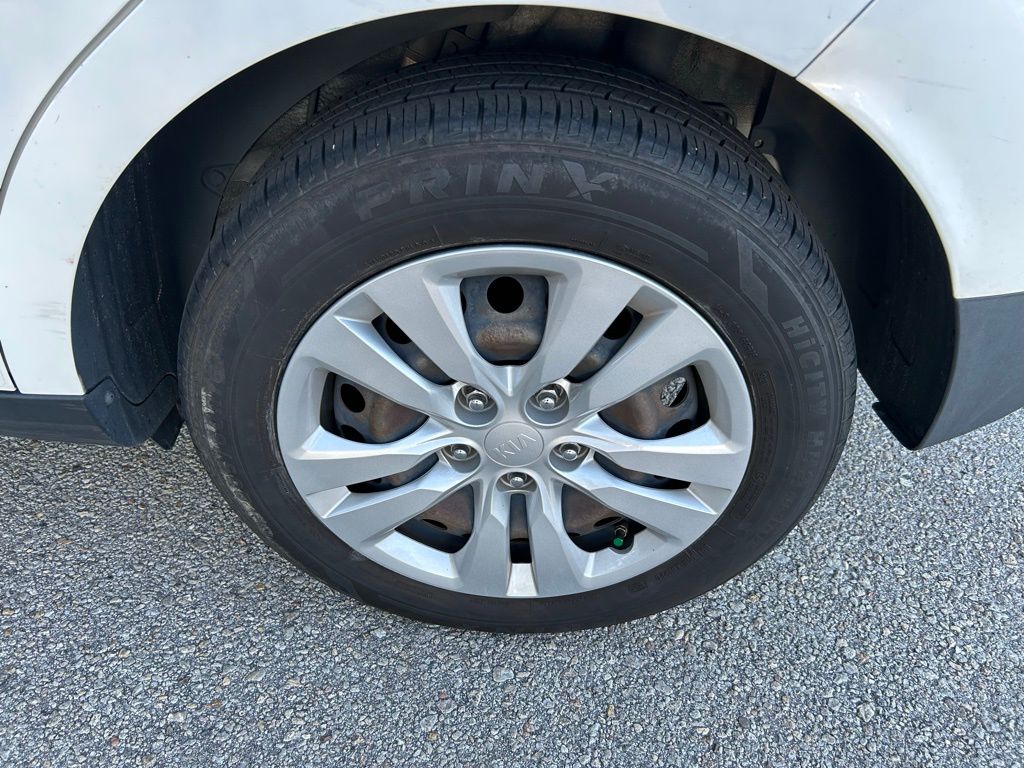 Thumbnail: 2020 Kia Soul - 9