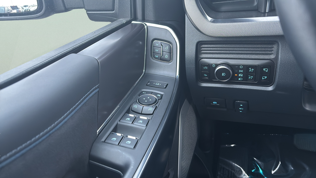 New 2026 Gray Ford Platinum image 47