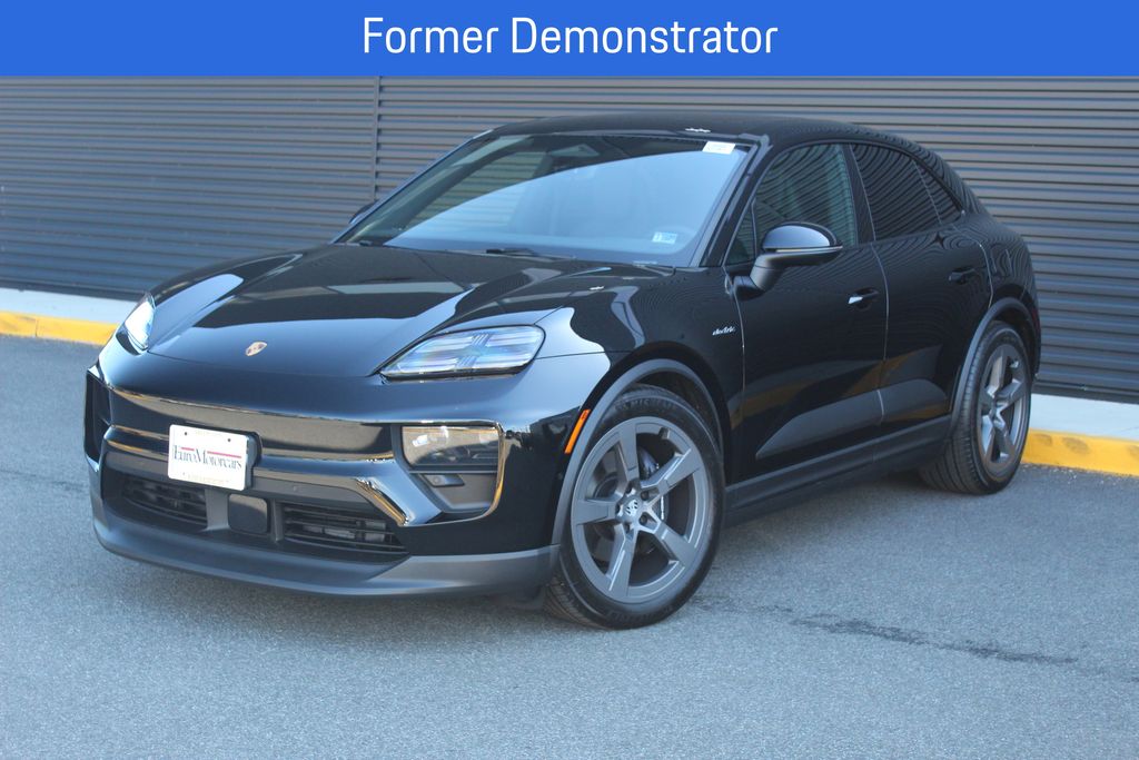 Black 2026 Porsche Macan SUV / Crossover All-Wheel Drive Automatic
