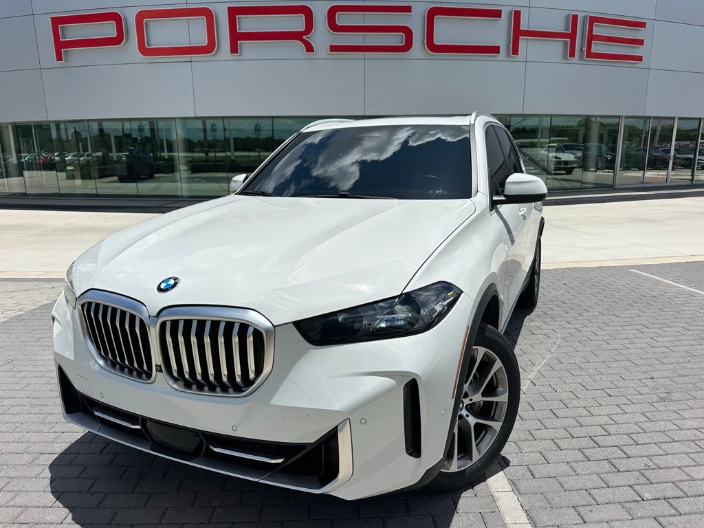 2024 BMW X5 sDrive40i's photo