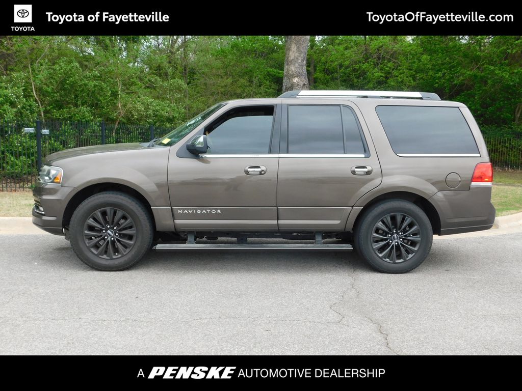 Thumbnail: 2016 Lincoln Navigator - 2