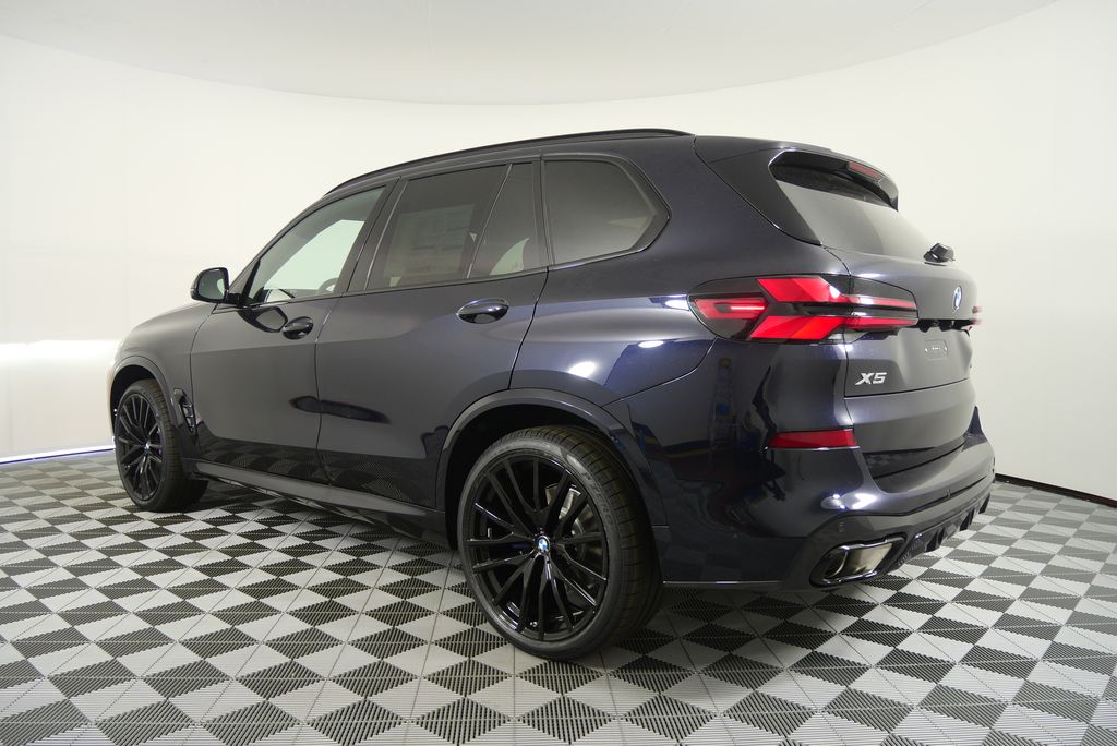 Thumbnail: 2026 BMW X5 - 5
