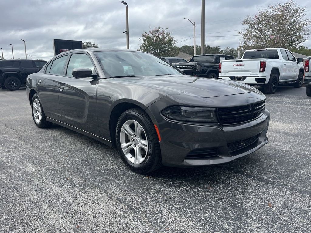 2022 Dodge Charger SXT 2