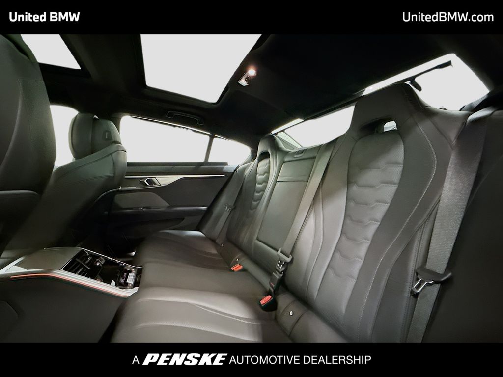 Thumbnail: 2026 BMW 8 Series - 13