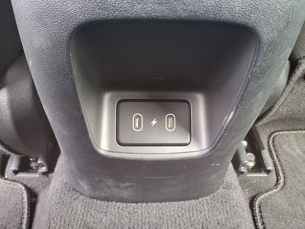 Used 2025 Hyundai Elantra Sedan