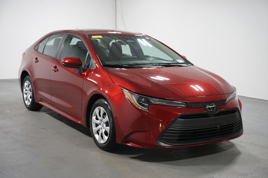 Thumbnail: 2025 Toyota Corolla - 3