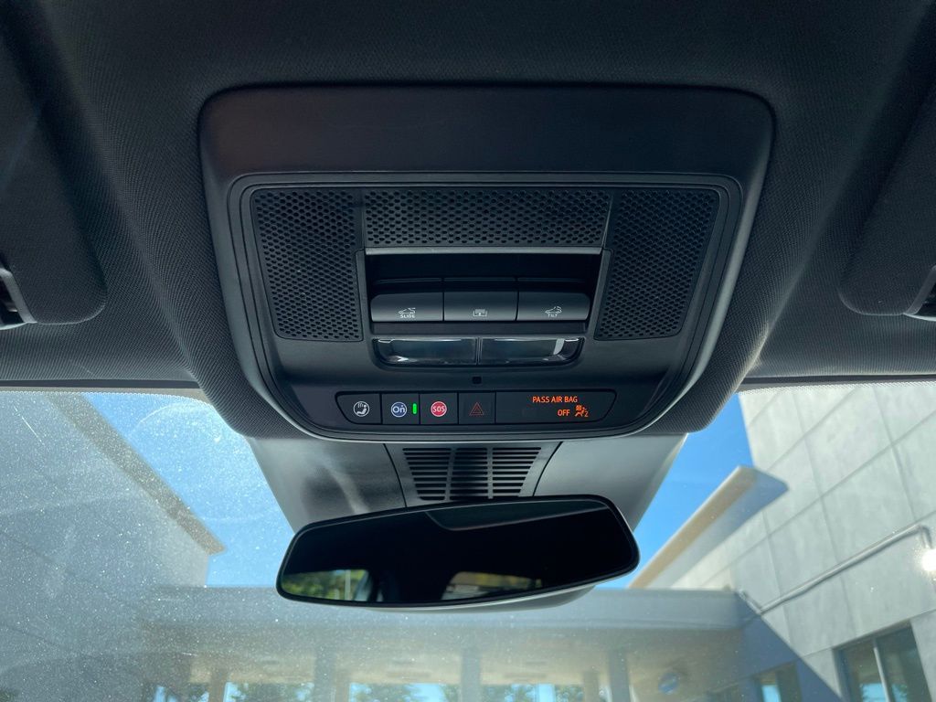 Thumbnail: 2025 Honda Prologue - 16