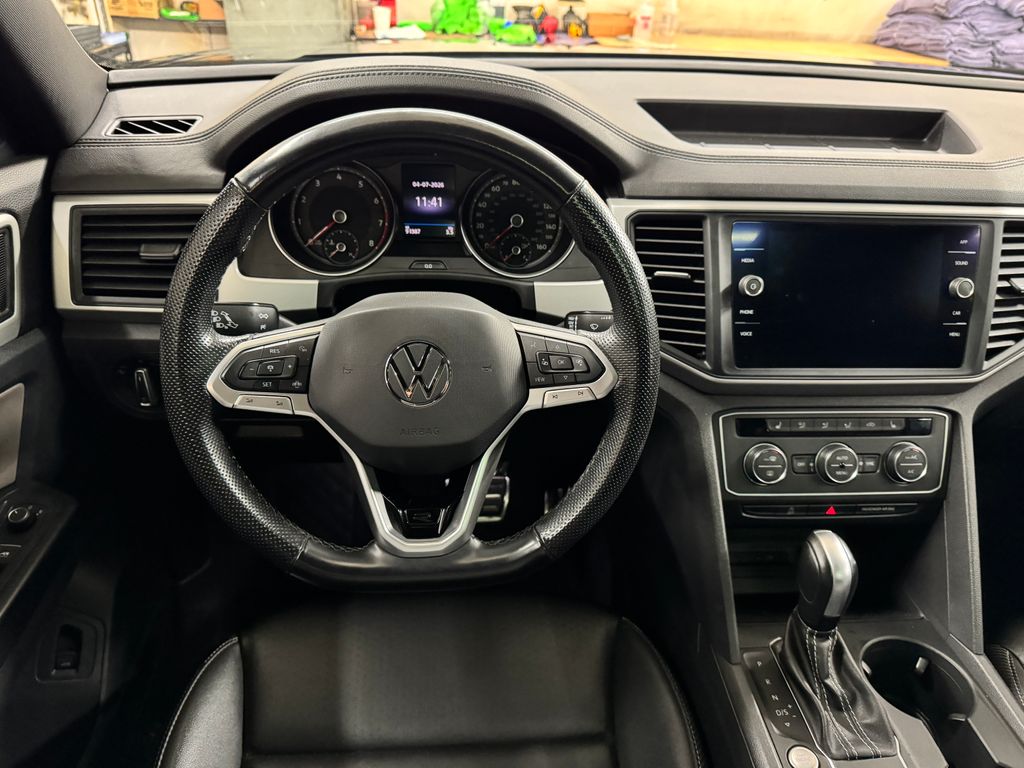 2021 Volkswagen Atlas Cross Sport 3.6L V6 SE w/Technology R-Line