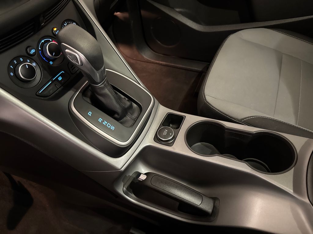 Used 2014 White Ford SE image 27
