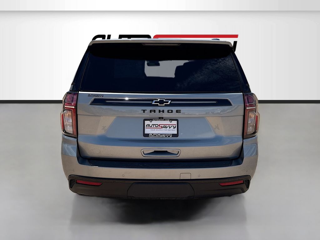 Used 2024 Gray Chevrolet Z71 image 6