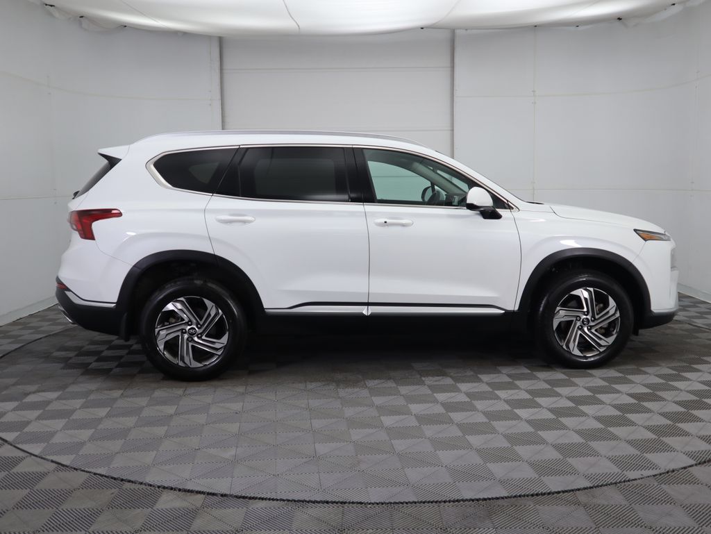 Thumbnail: 2022 Hyundai Santa Fe - 4