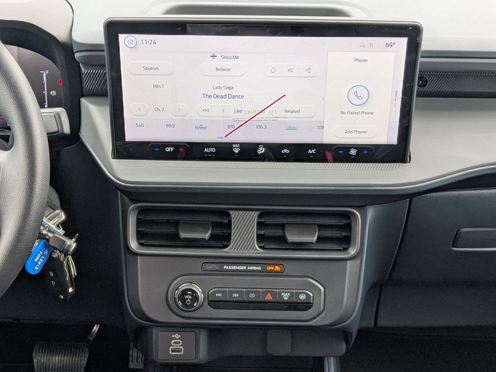 2025 Ford Maverick XL