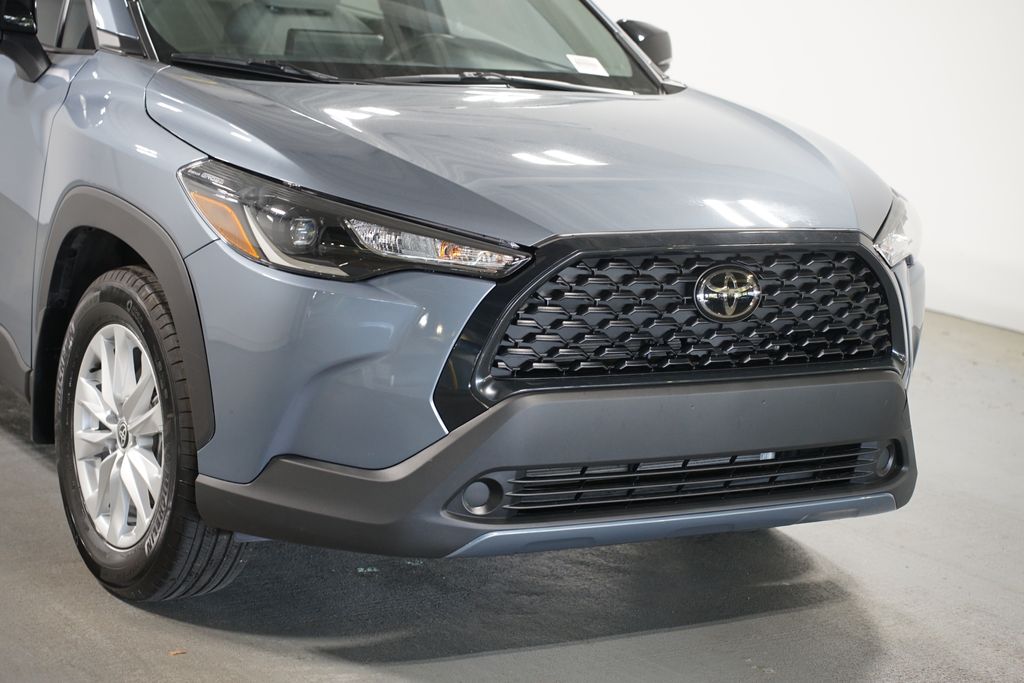 Thumbnail: 2025 Toyota Corolla Cross - 4