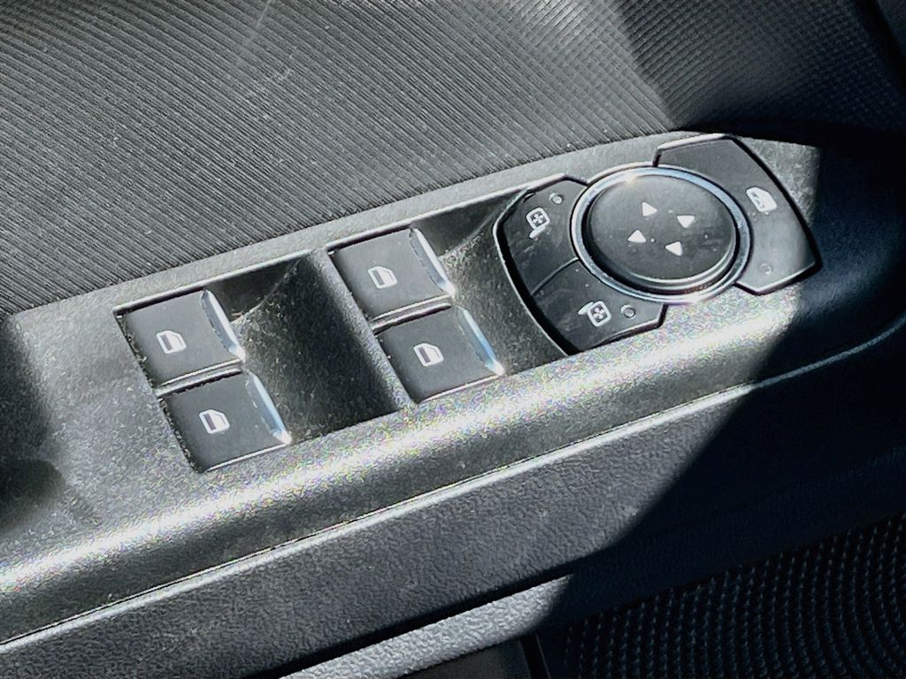 Used 2024 Gray Ford Badlands image 17