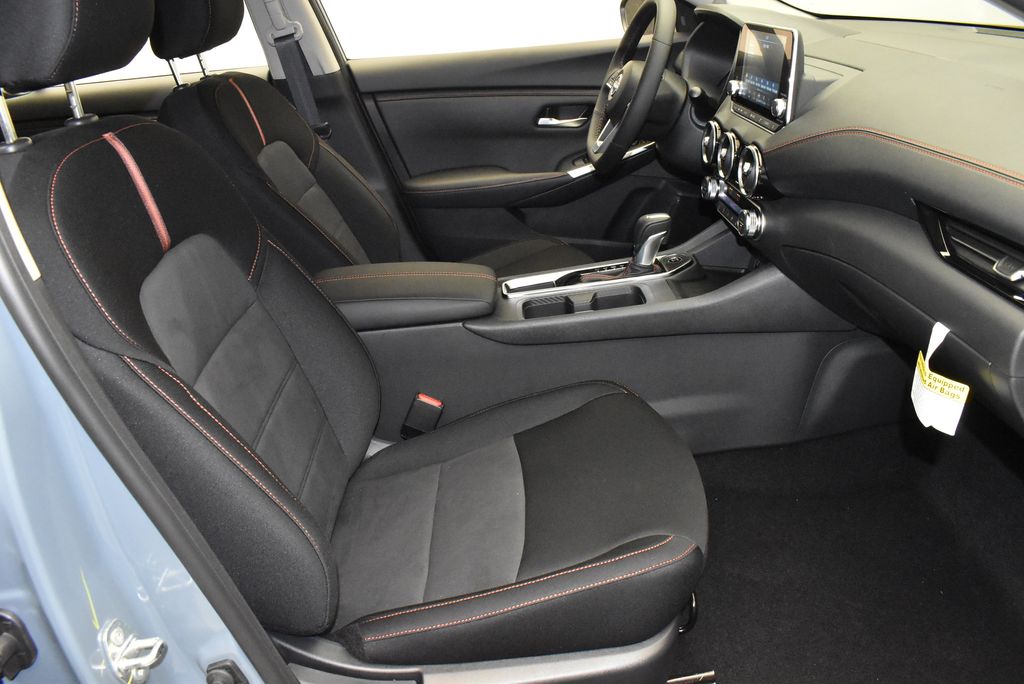 Thumbnail: 2025 Nissan Sentra - 24