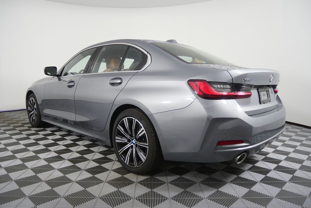 Thumbnail: 2025 BMW 3 Series - 5