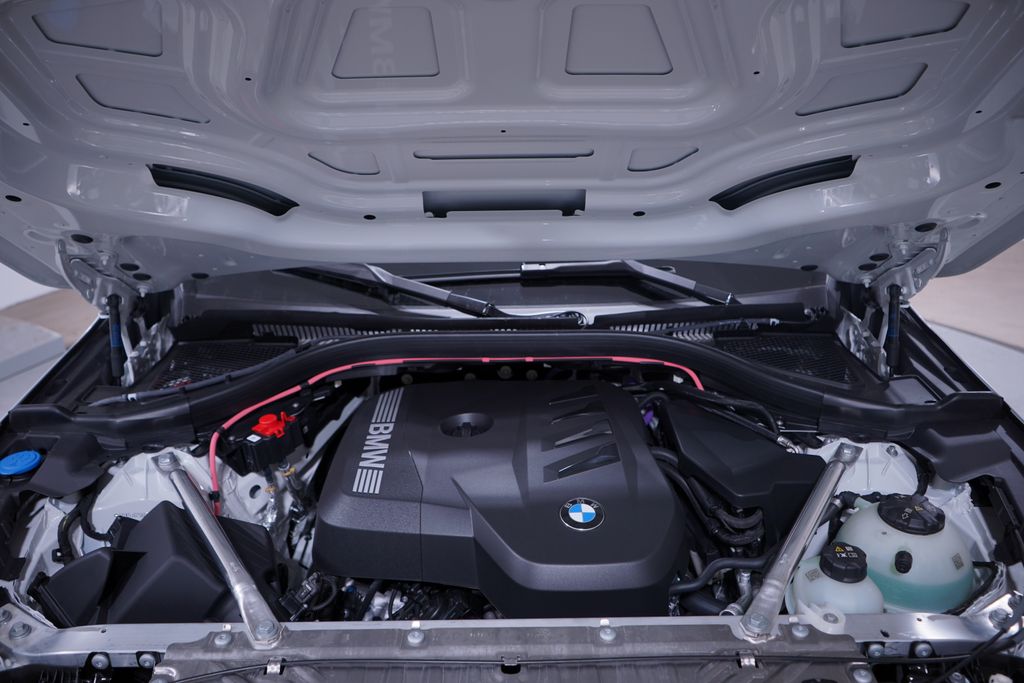 Thumbnail: 2026 BMW X3 - 16