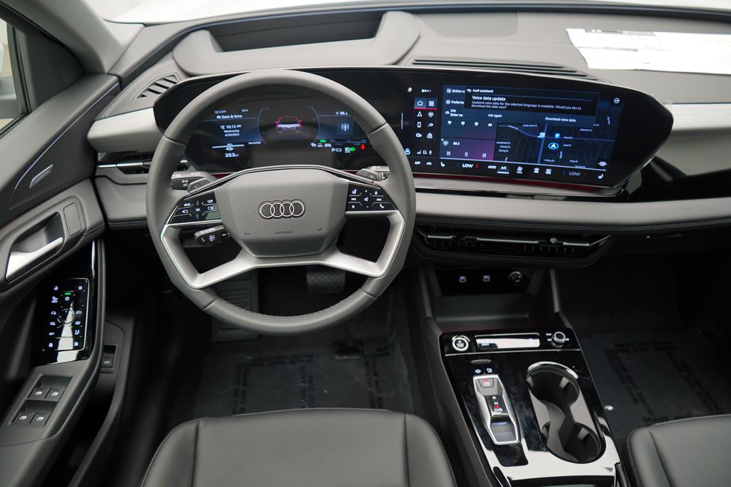 2025 Audi Q6 e-tron Premium 12