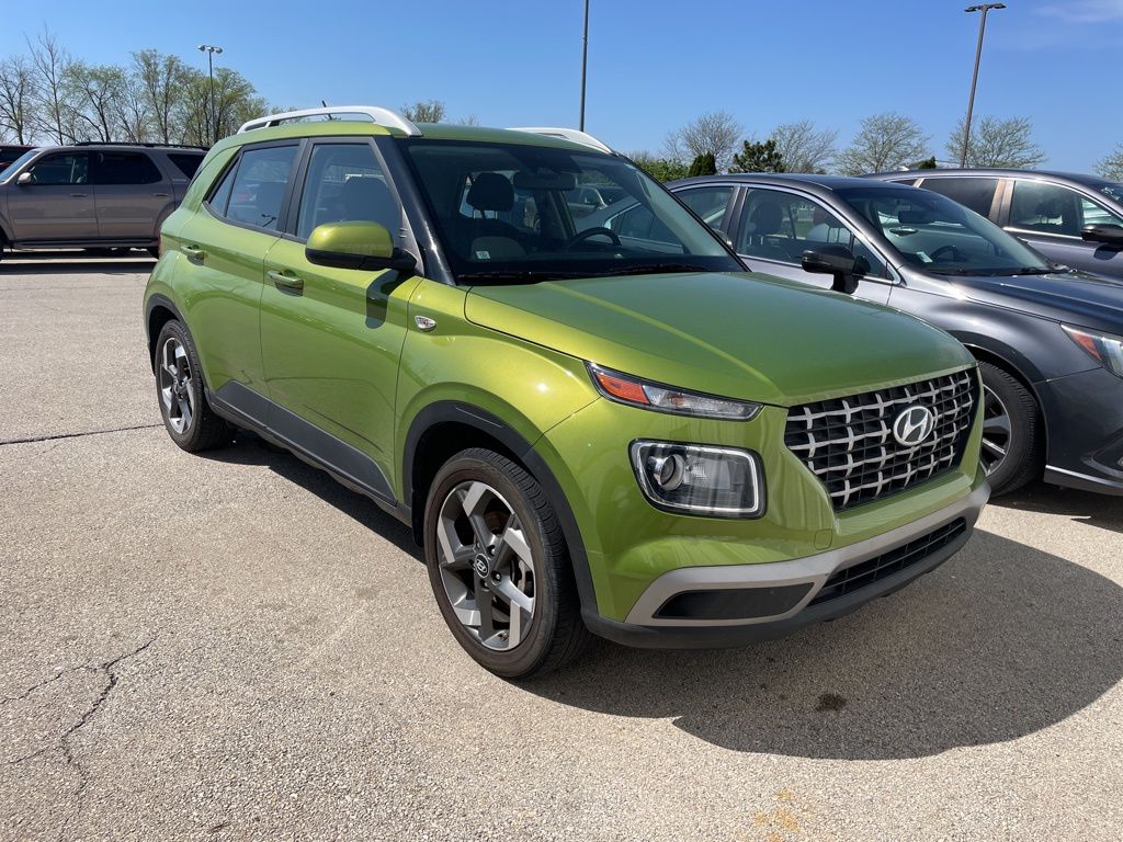 Green Apple 2024 Hyundai Venue SEL FWD SUV / Crossover Front-Wheel Drive Continuously Variable Transmission