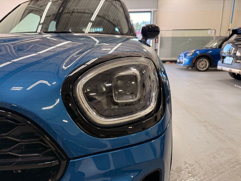 Thumbnail: 2023 MINI Cooper Countryman - 9