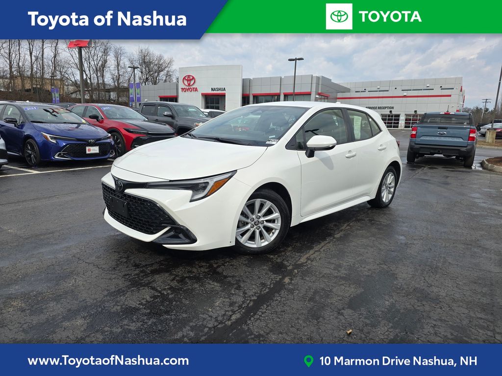 2023 Toyota Corolla Hatchback SE FWD