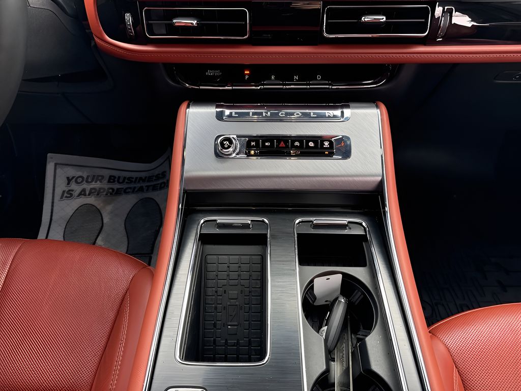 2025 Lincoln Aviator