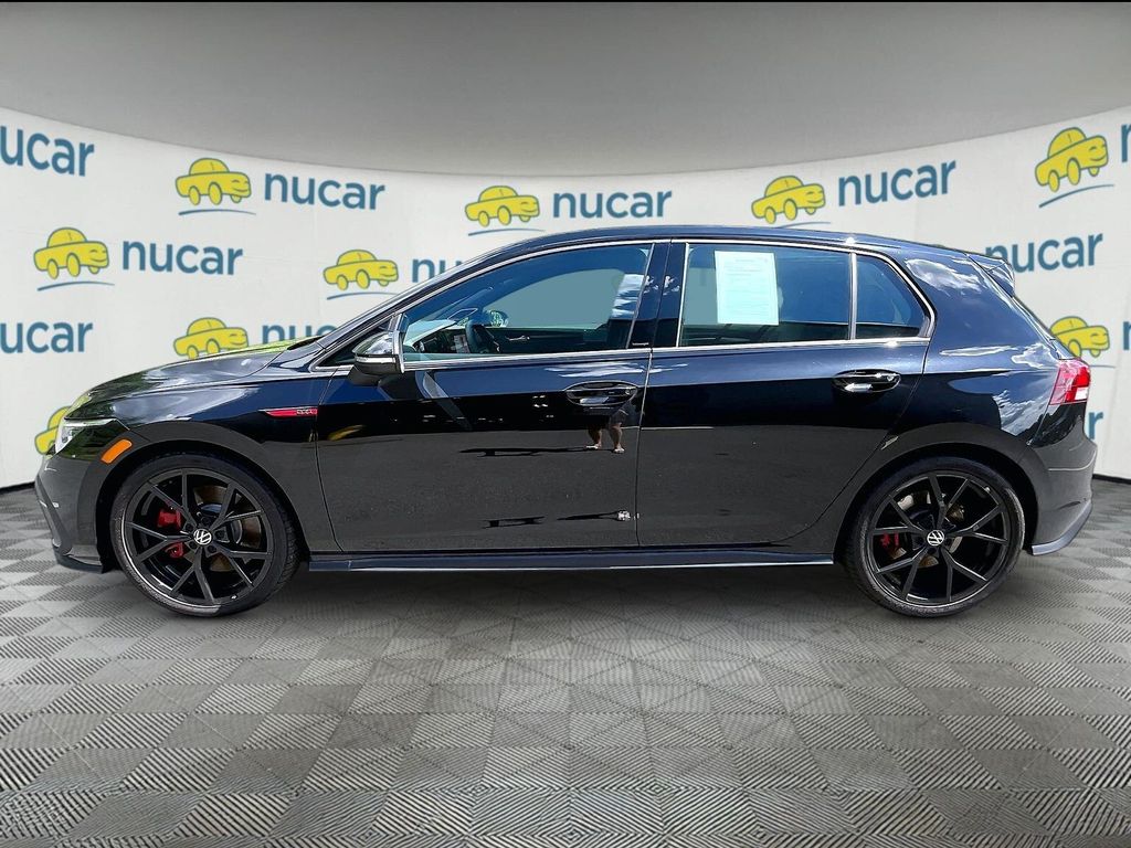 2024 Volkswagen Golf GTI — photo 4