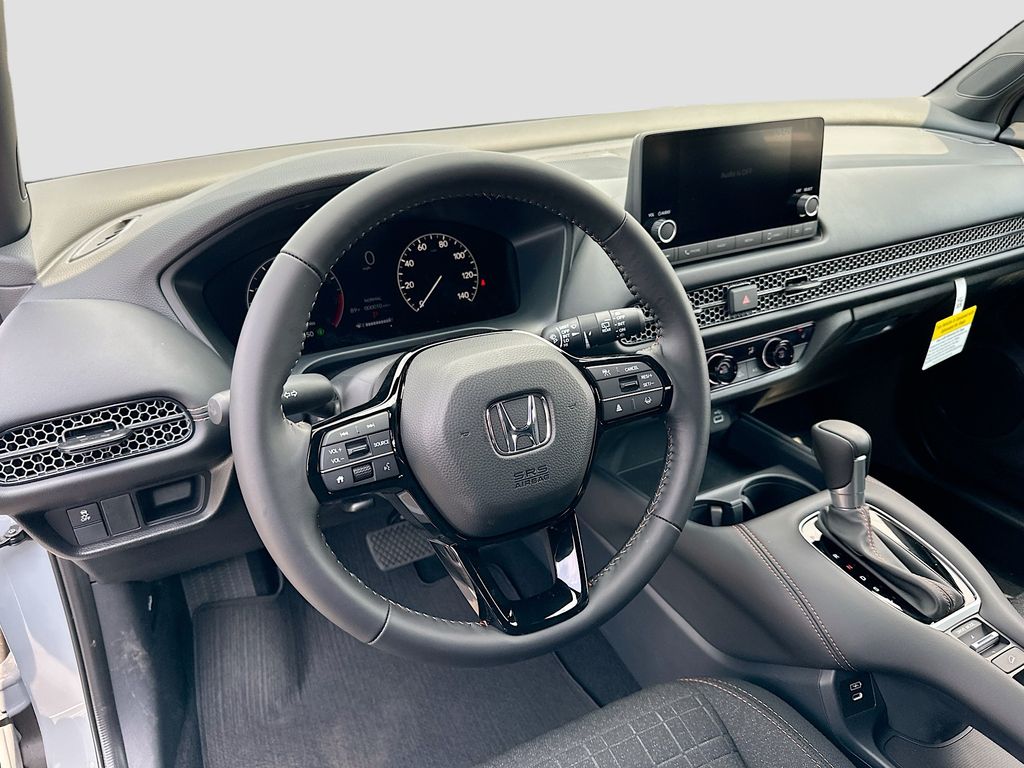2025 Honda HR-V Sport 9