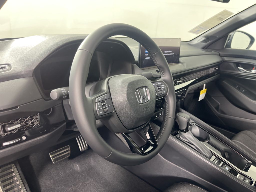 2025 Honda Accord Sport 19