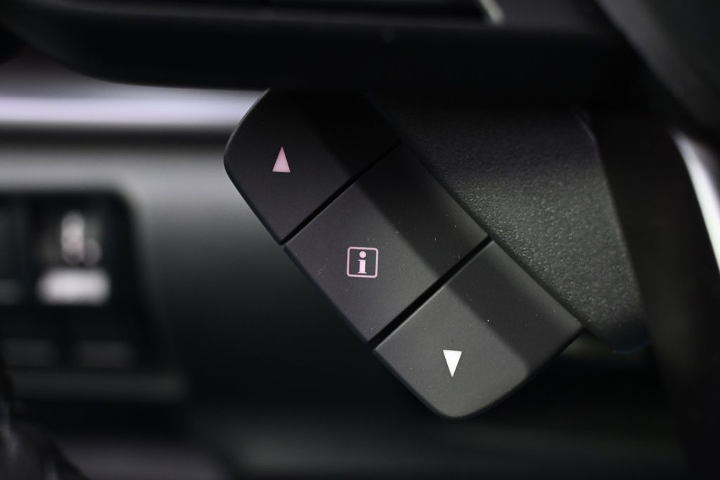 New 2026 White Subaru Premium image 34