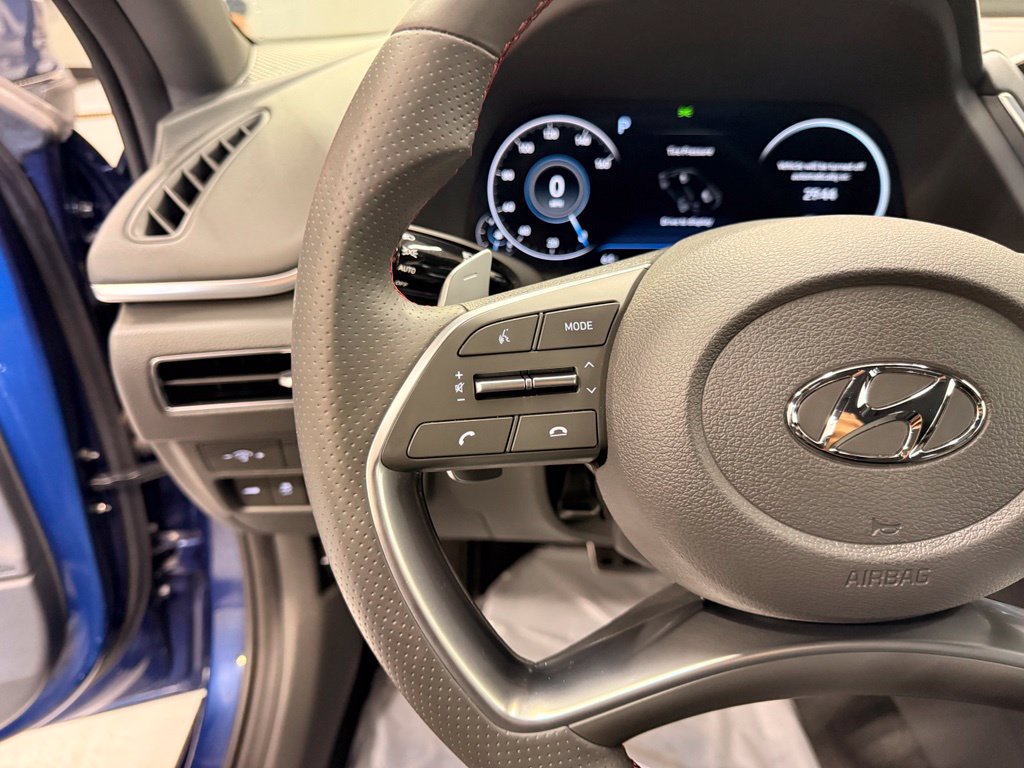 Thumbnail: 2020 Hyundai Sonata - 13