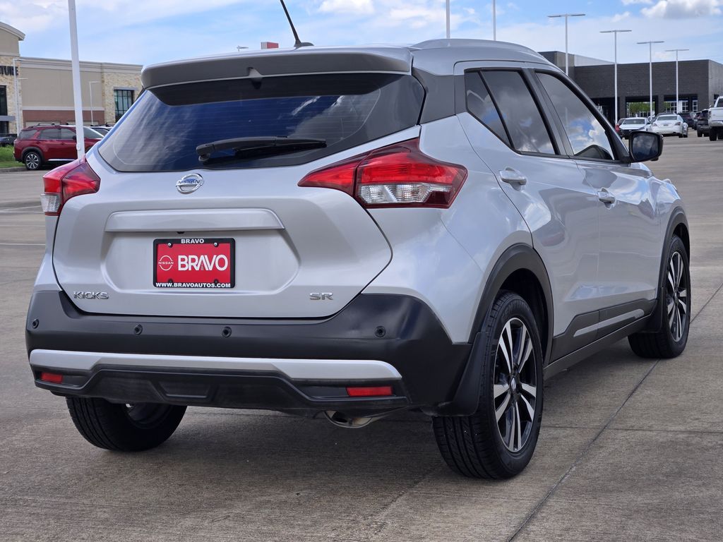 2020 Nissan Kicks SR Silver at Central Houston Nissan