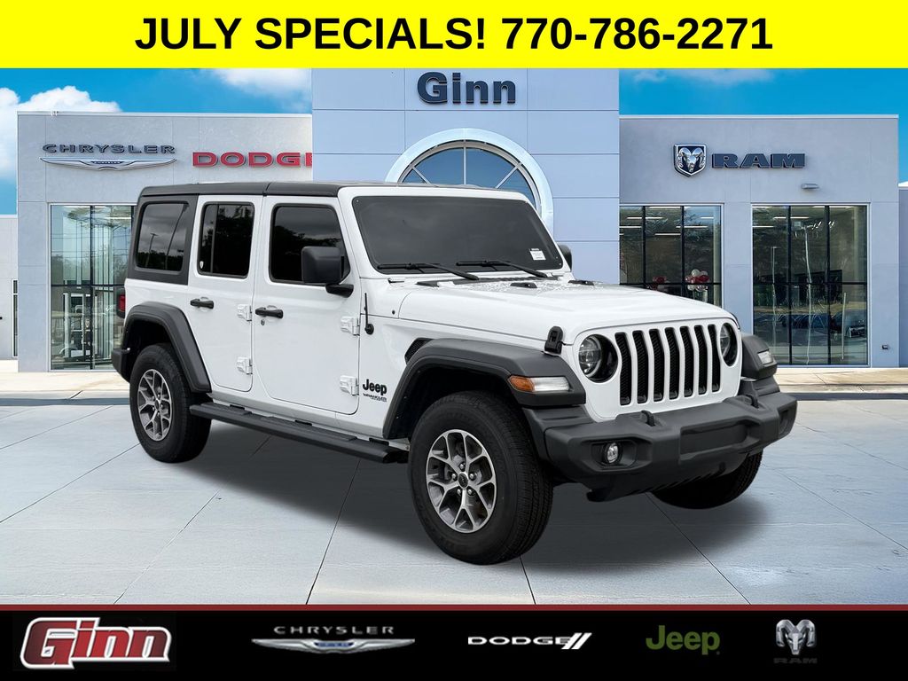Bright White Clearcoat 2022 Jeep Wrangler SUV / Crossover Four-Wheel Drive 8-Speed Automatic
