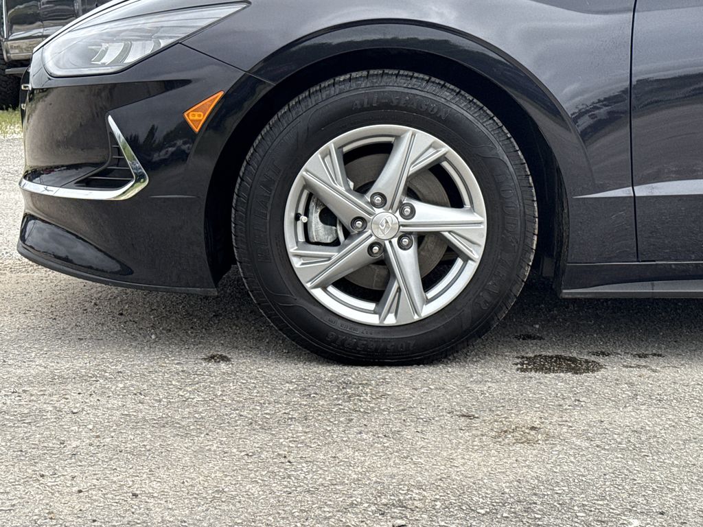 2023 Hyundai Sonata SE - 8