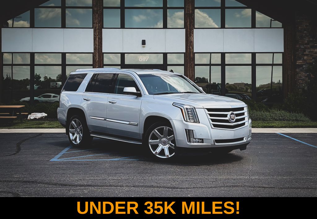 Radiant Silver Metallic 2015 Cadillac Escalade SUV / Crossover Rear-Wheel Drive 6-Speed Automatic