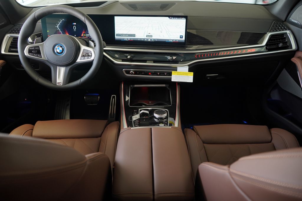 Thumbnail: 2026 BMW X5 - 14